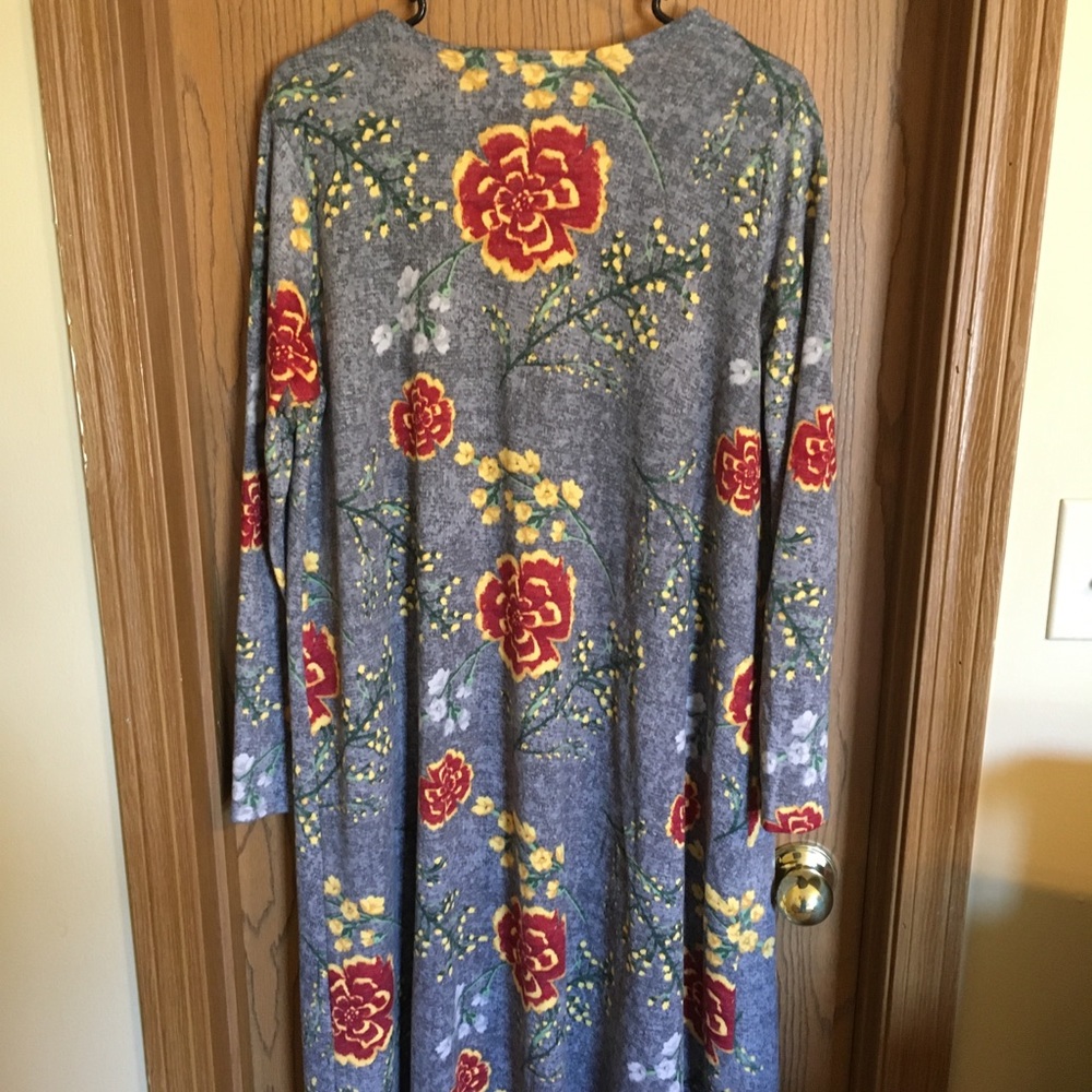 Lularoe M Autumn Sarah Duster Cardigan